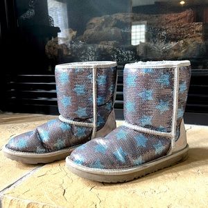 UGG Sequined Star Booties SZ 6